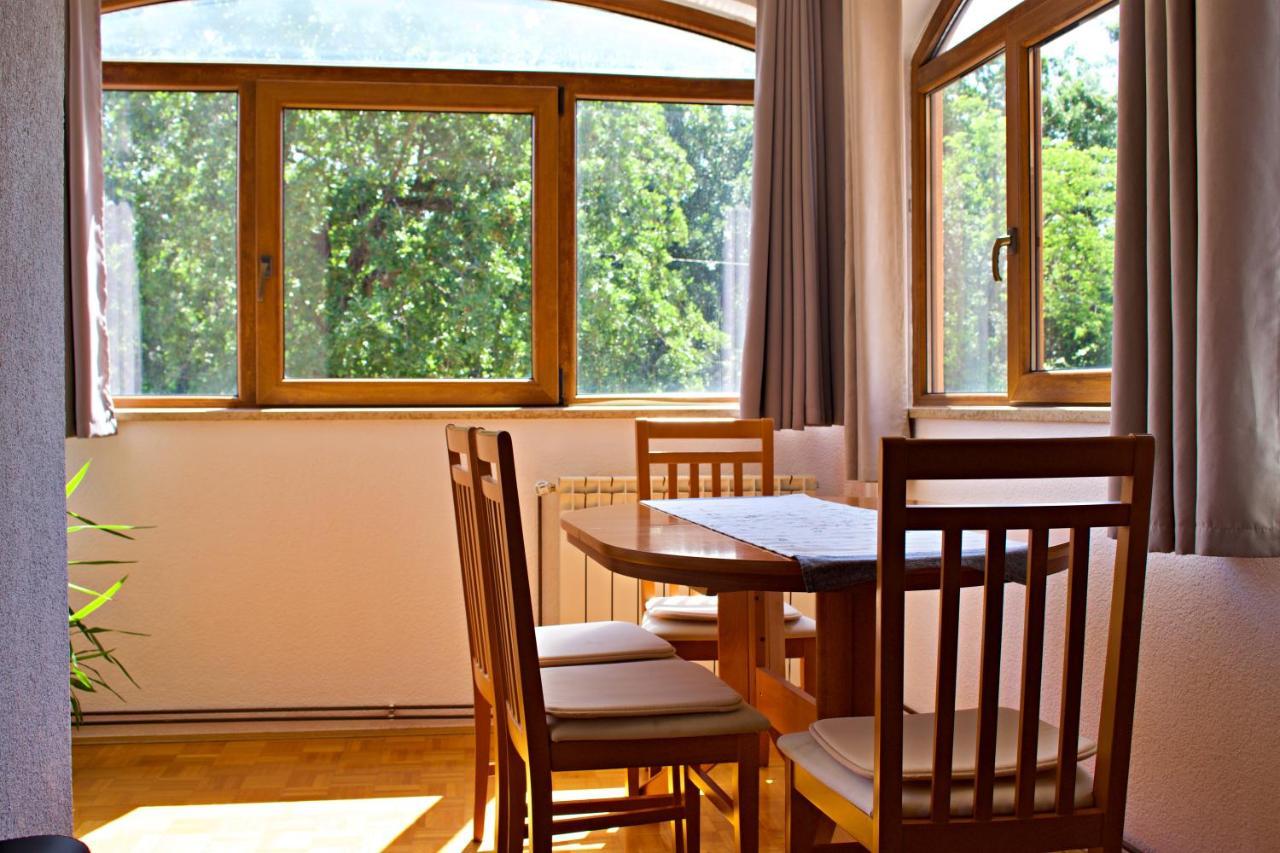 Apartments Kanegra 우마그 외부 사진