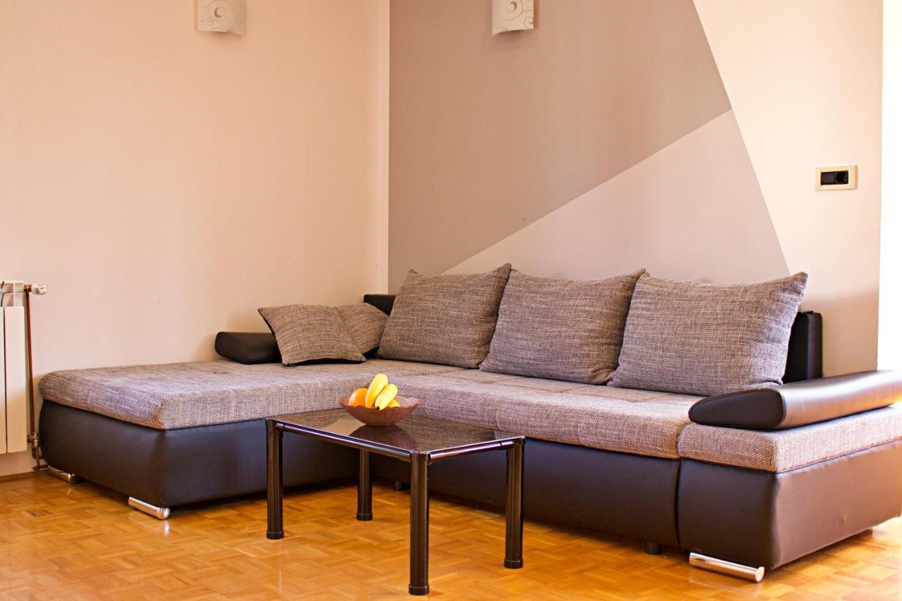 Apartments Kanegra 우마그 외부 사진